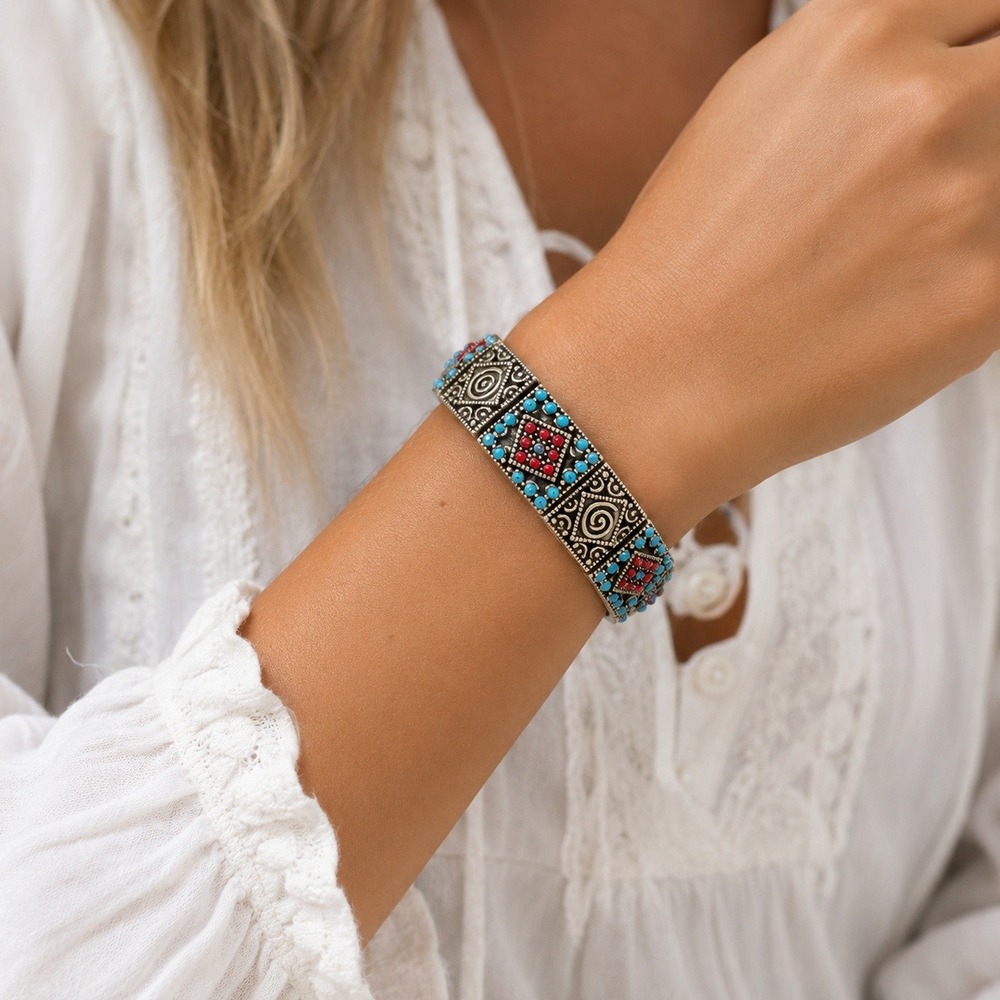 Bohemian Southwestern Stretch Panel Bracelet Silver Tone Turquoise Red Beads 6"